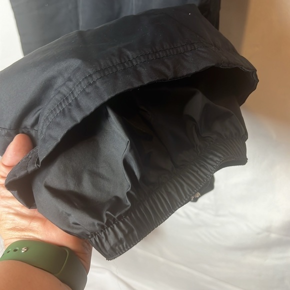 Obermeyer Ladies Snowboard Ski Pants Stretch side Panels Black Size 12 - Picture 2 of 12